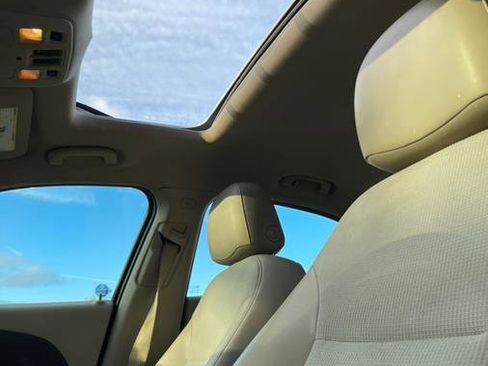 Used 2016 Chevrolet Malibu LT image 30