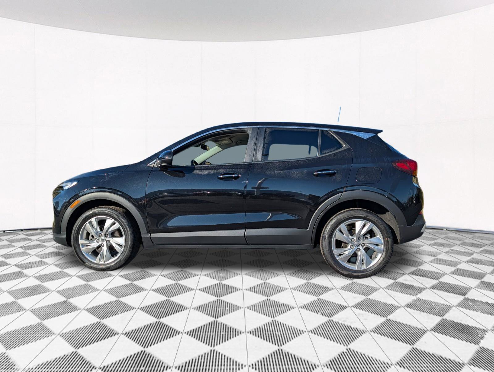 Used 2024 Buick Encore GX Preferred FWD image 12