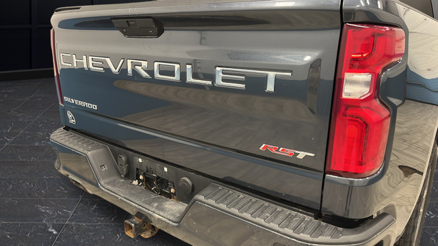 Used 2021 Chevrolet Silverado 1500 RST AWD/4WD image 36