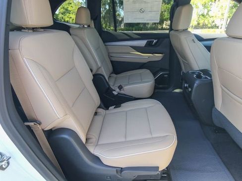 New 2026 Buick Enclave Preferred w/ Power Package FWD image 25