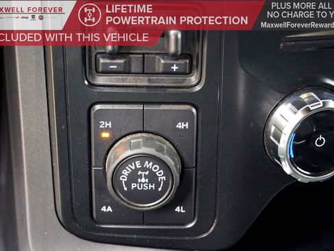 Used 2024 Ford F150 Lariat w/ FX4 Off-Road Package image 18