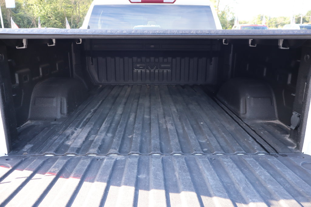 Used 2023 GMC Sierra 1500 Elevation w/ LPO, Elevation Black Package AWD/4WD image 29