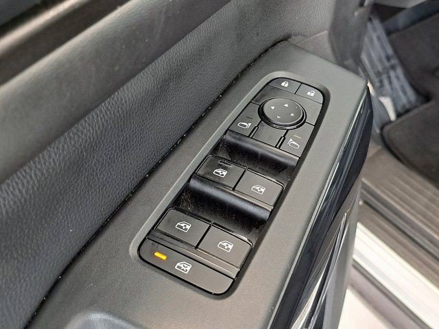 Used 2023 Nissan Pathfinder SV FWD image 22