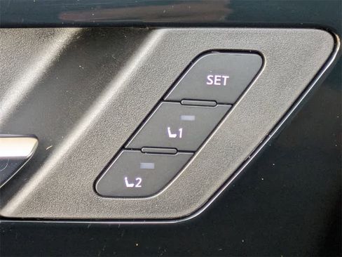 Used 2022 Mitsubishi Outlander SEL image 26