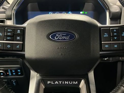 Used 2025 Ford F150 Platinum AWD/4WD image 15