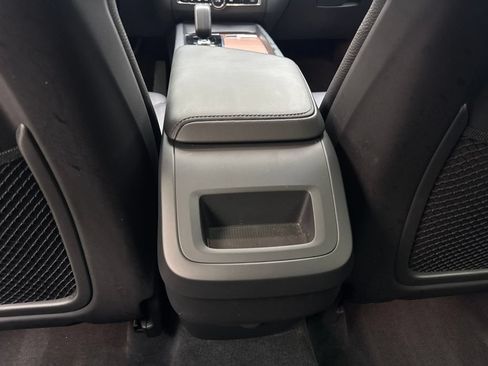 Used 2023 Volvo XC60 B5 Plus FWD image 71