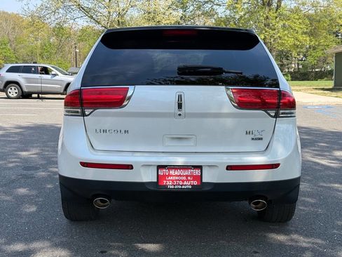 Used 2015 Lincoln MKX AWD w/ Equipment Group 102A image 6