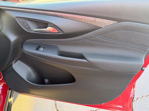 New 2026 Buick Envista Sport Touring w/ Convenience I Package FWD image 7