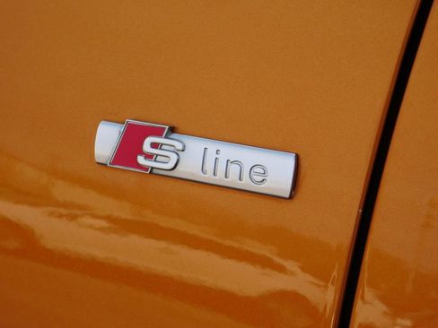 Used 2019 Audi Q8 Prestige image 14