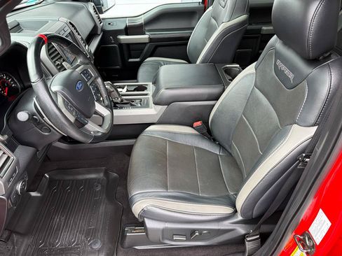 Used 2018 Ford F150 Raptor w/ Equipment Group 802A Luxury AWD/4WD image 9