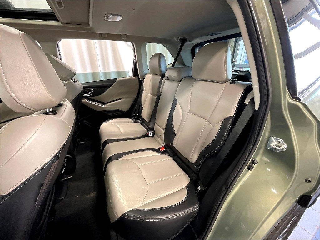 Used 2021 Subaru Forester Limited AWD/4WD image 15