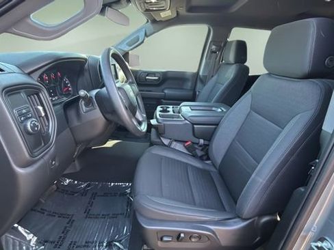 Certified 2023 Chevrolet Silverado 1500 Custom image 18