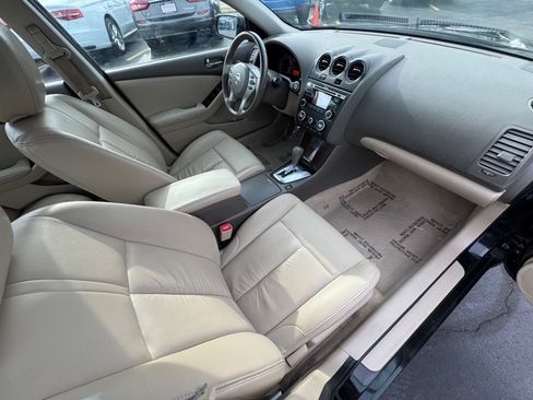 Used 2011 Nissan Altima 2.5 SL w/ 2.5SL Pkg image 27