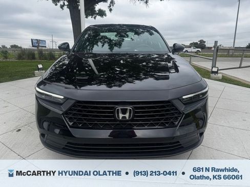 Used 2023 Honda Accord Sport image 6