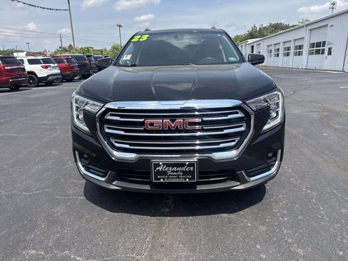 Used 2023 GMC Terrain SLT AWD/4WD image 9