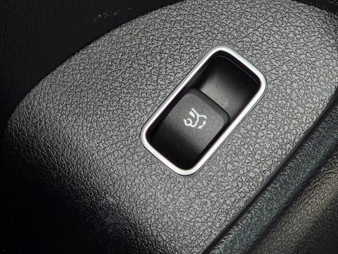 Used 2024 Mercedes-Benz GLE 350 4MATIC w/ Driver Assistance Package image 38