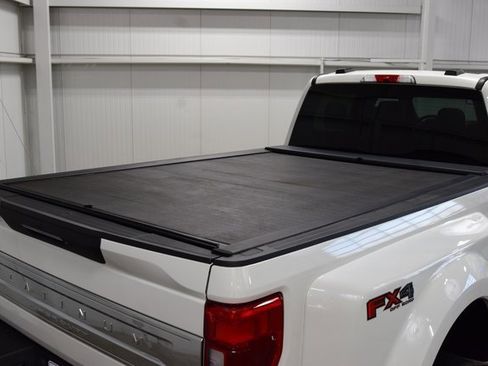 Used 2022 Ford F450 Platinum w/ FX4 Off-Road Package image 27