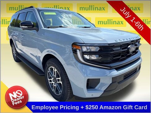 New 2026 Ford Expedition Active RWD image 1