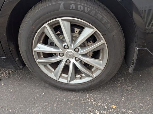 Used 2015 INFINITI Q50 Premium w/ Navigation Package image 7