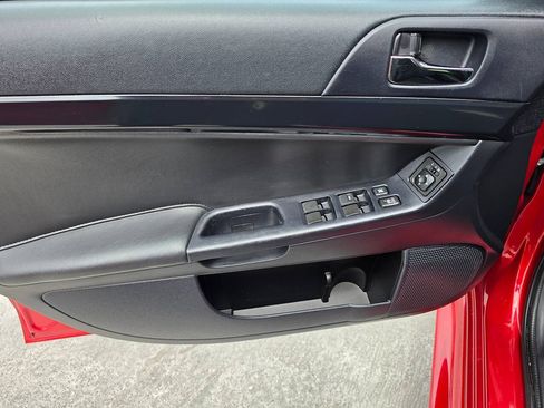 Used 2017 Mitsubishi Lancer ES AWD/4WD image 18