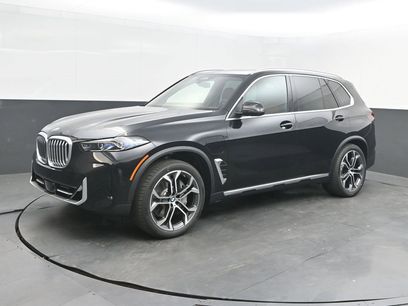 New 2026 BMW X5 xDrive50e w/ Premium Package