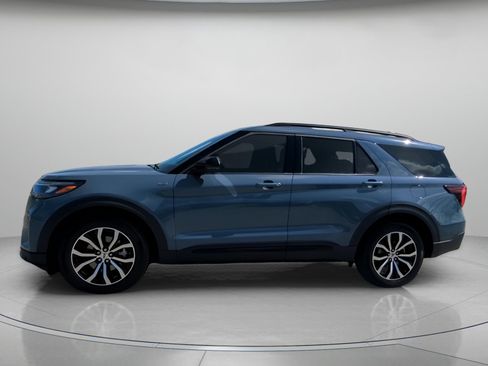 New 2026 Ford Explorer ST-Line image 11