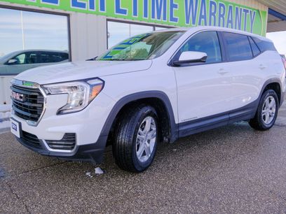 Used 2024 GMC Terrain SLE