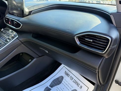 Used 2022 Hyundai Santa Fe Limited image 21