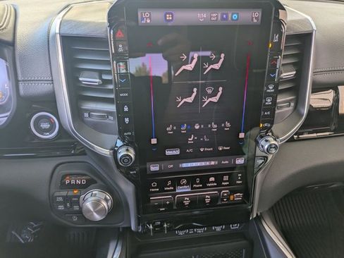 New 2026 RAM 1500 Laramie AWD/4WD image 4