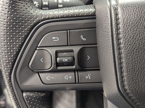 New 2025 Toyota Tacoma SR image 12