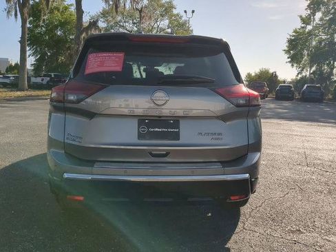 Certified 2025 Nissan Rogue Platinum w/ Tech Package AWD/4WD image 5