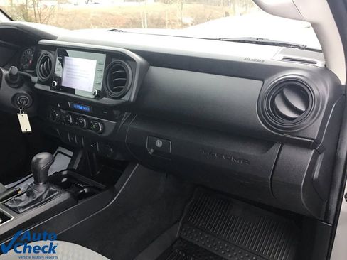 Used 2023 Toyota Tacoma SR image 21