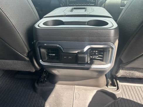 Used 2022 Chevrolet Silverado 1500 LTZ AWD/4WD image 13