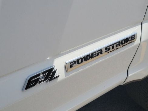 Certified 2022 Ford F350 Platinum AWD/4WD image 42