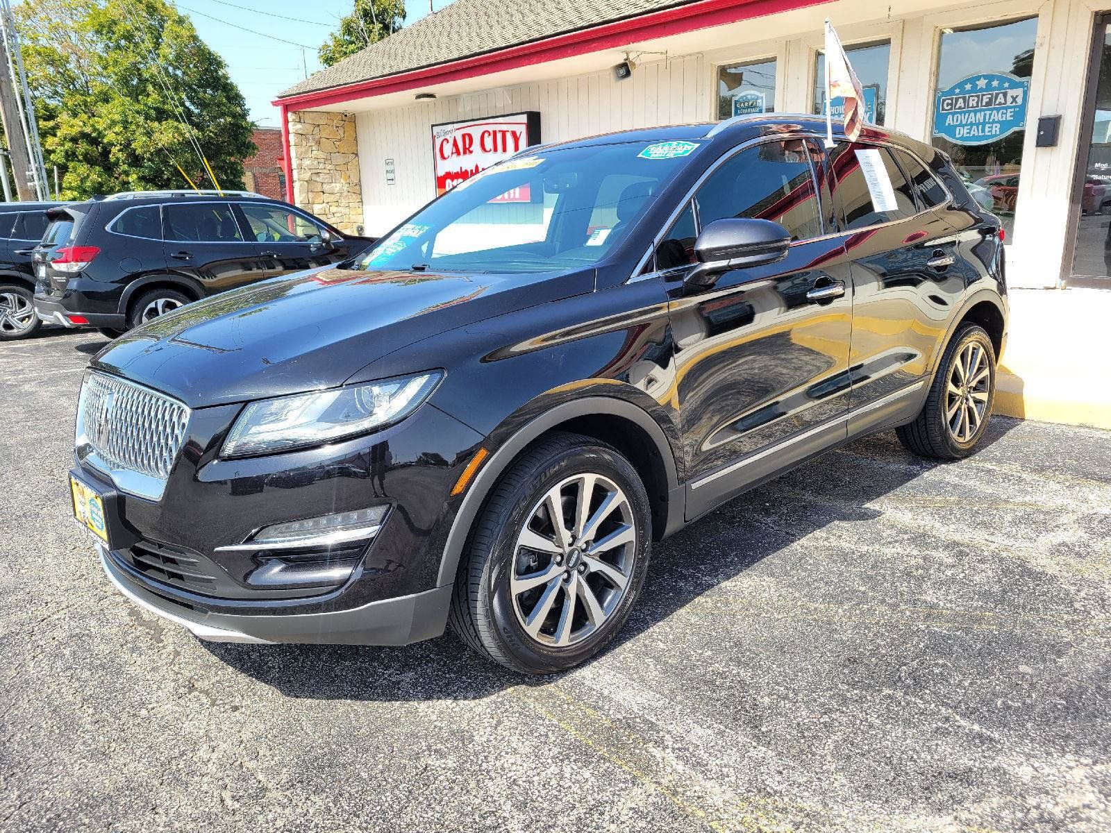 Used 2019 Lincoln MKC Reserve AWD/4WD image 3