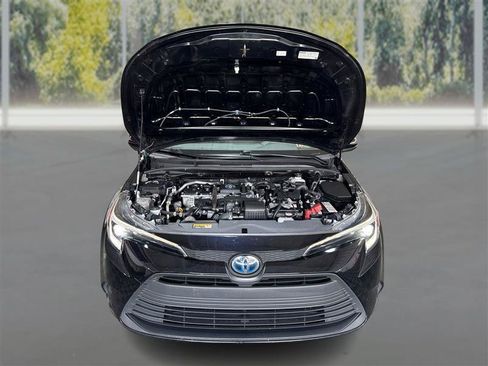 Used 2023 Toyota Corolla LE FWD image 11