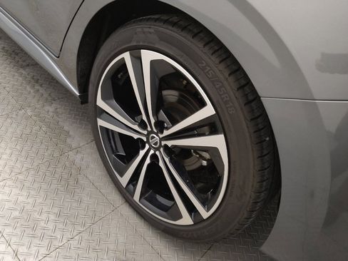 Used 2021 Nissan Sentra SR FWD image 31