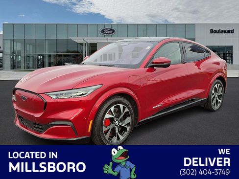 Used 2021 Ford Mustang Mach-E Premium w/ Equipment Group 301A image 1