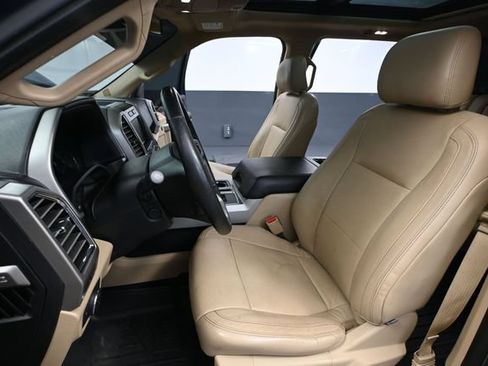 Used 2015 Ford F150 Lariat w/ Equipment Group 502A Luxury AWD/4WD image 24