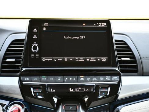 Used 2025 Honda Odyssey Touring image 27