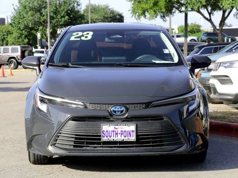 Used 2023 Toyota Corolla LE FWD image 8