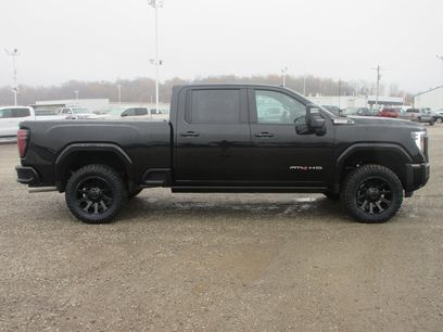 New 2026 GMC Sierra 2500 AT4 w/ AT4 Premium Plus Package