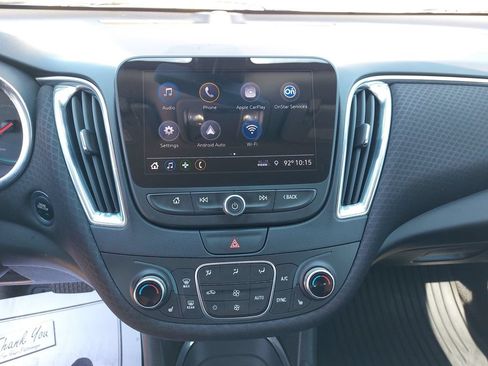 Used 2019 Chevrolet Malibu LT w/ Driver Confidence Package FWD image 16