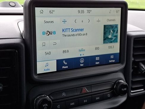 Used 2024 Ford Bronco Sport Outer Banks w/ Tech Package AWD/4WD image 18
