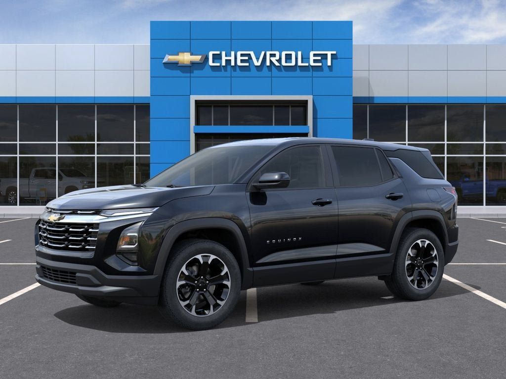 New 2026 Chevrolet Equinox LT w/ Convenience Package II FWD image 2
