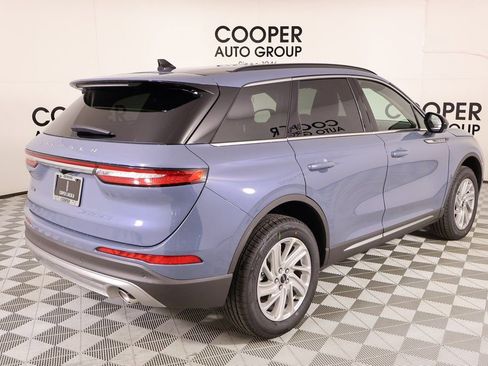 New 2026 Lincoln Corsair Premiere image 21