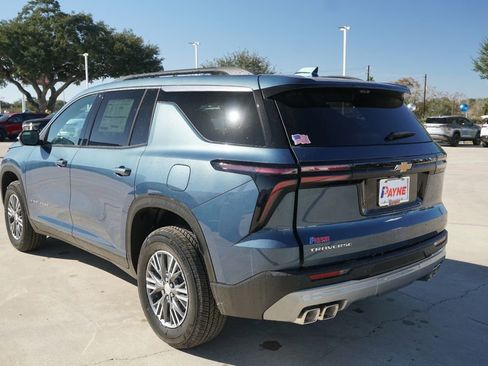 New 2026 Chevrolet Traverse LT image 11