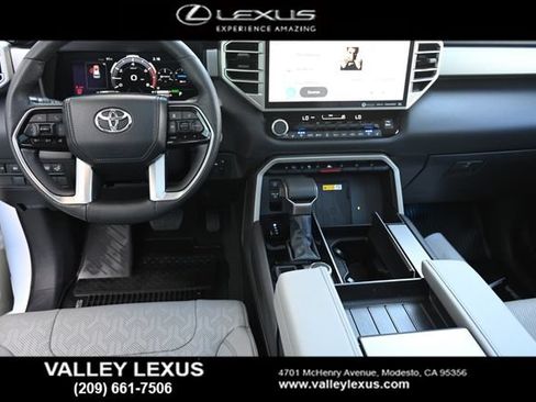Used 2024 Toyota Sequoia Limited AWD/4WD image 18