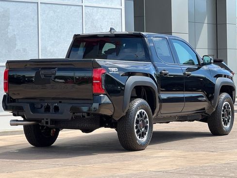 New 2026 Toyota Tacoma TRD Off-Road AWD/4WD image 4