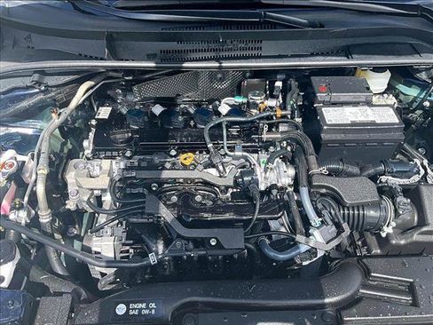 Used 2025 Toyota Corolla LE image 11